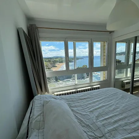 Incredible Sunny Apartment By The Sea Διαμέρισμα *