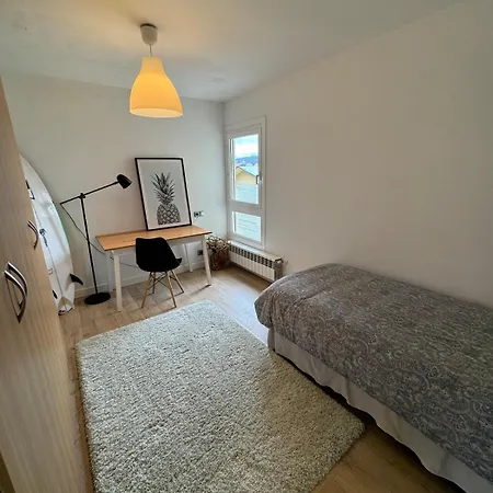 Incredible Sunny Apartment By The Sea *