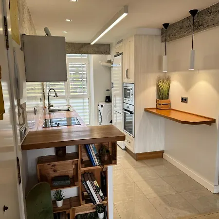 Appartement Incredible Sunny Apartment By The Sea *