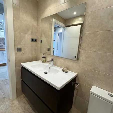 Incredible Sunny Apartment By The Sea Bareno